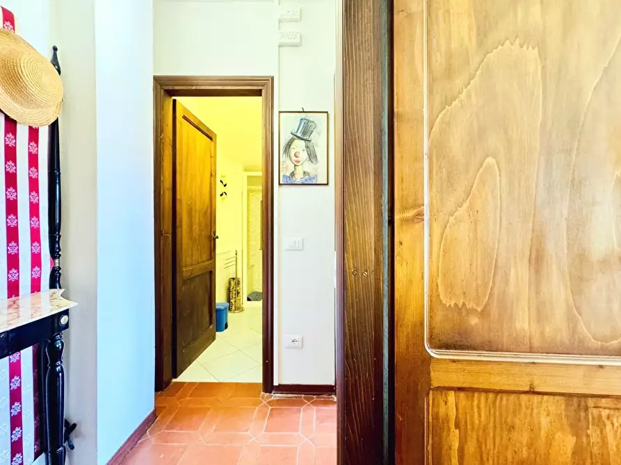 Immagine 26 di Casa bifamiliare in vendita  a Pietrasanta