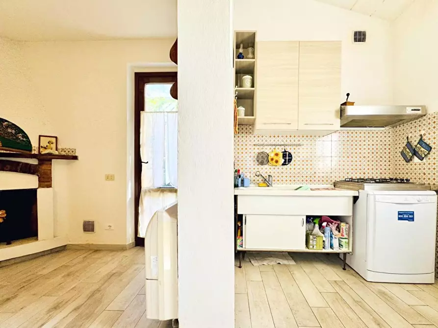 Immagine 11 di Casa bifamiliare in vendita  a Pietrasanta