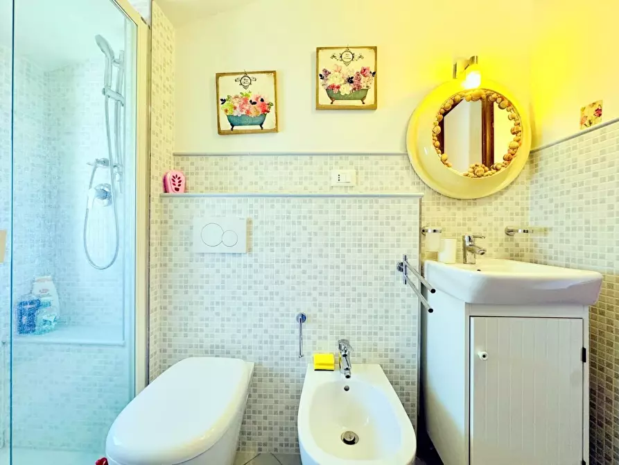 Immagine 31 di Casa bifamiliare in vendita  a Pietrasanta