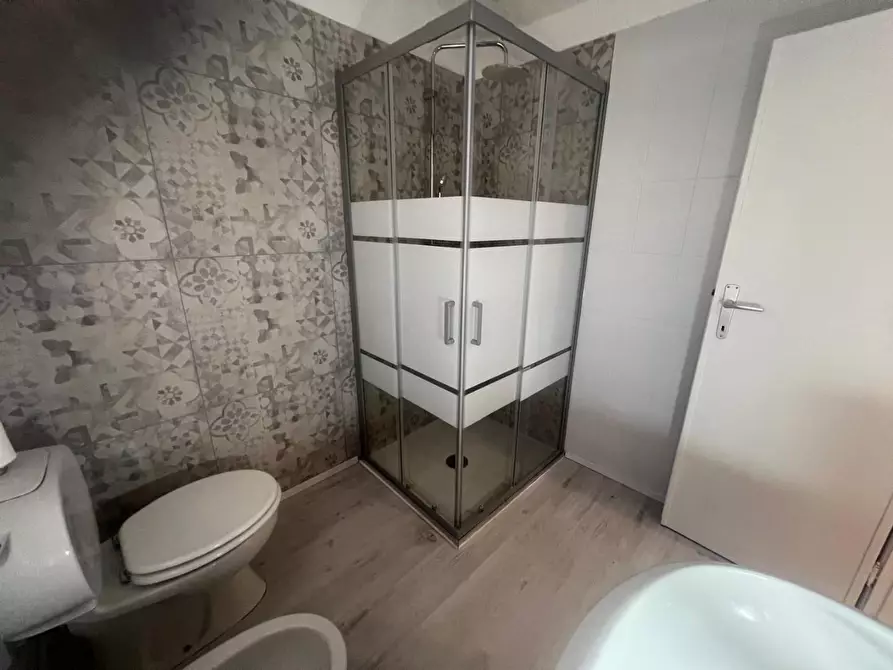 Immagine 23 di Mansarda in vendita  a Camaiore