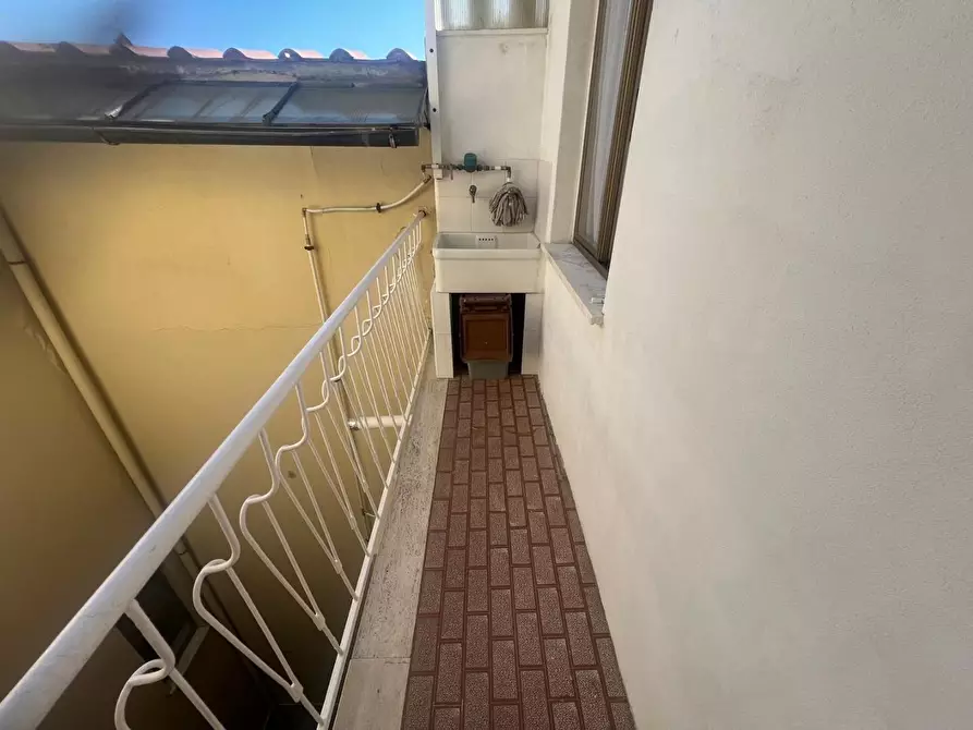 Immagine 17 di Mansarda in vendita  a Camaiore