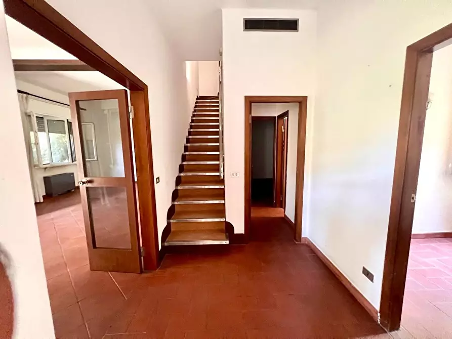 Immagine 12 di Casa bifamiliare in vendita  a Pietrasanta