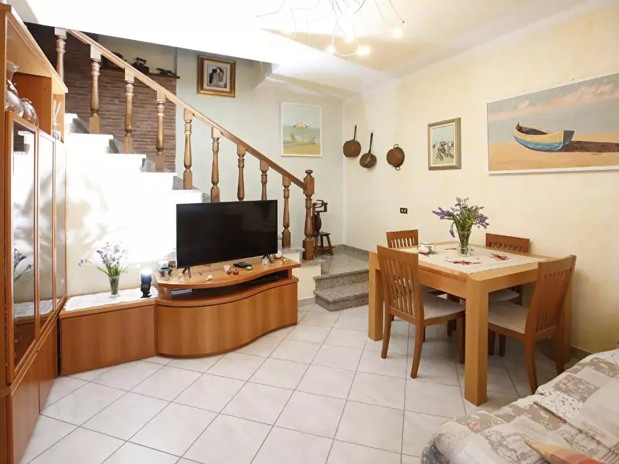 Immagine 9 di Terratetto in vendita  a Crespina Lorenzana