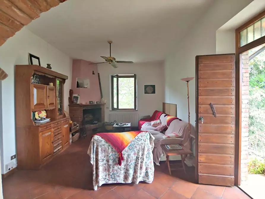 Immagine 32 di Casa colonica in vendita  a Rapolano Terme
