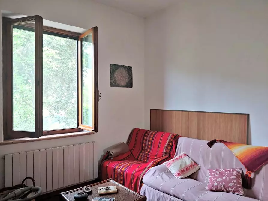 Immagine 33 di Casa colonica in vendita  a Rapolano Terme