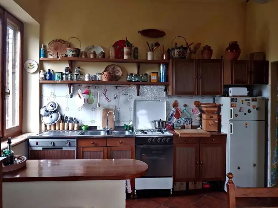 Immagine 30 di Casa colonica in vendita  a Rapolano Terme