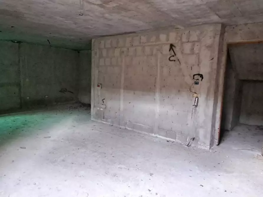 Immagine 32 di Villa in vendita  a Montignoso