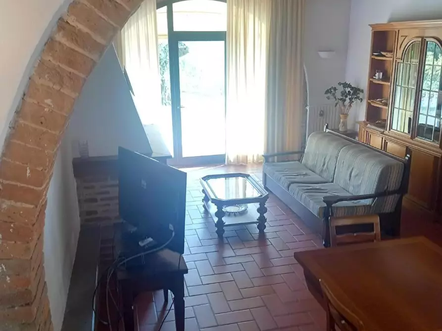 Immagine 22 di Terratetto in affitto  a Pontedera