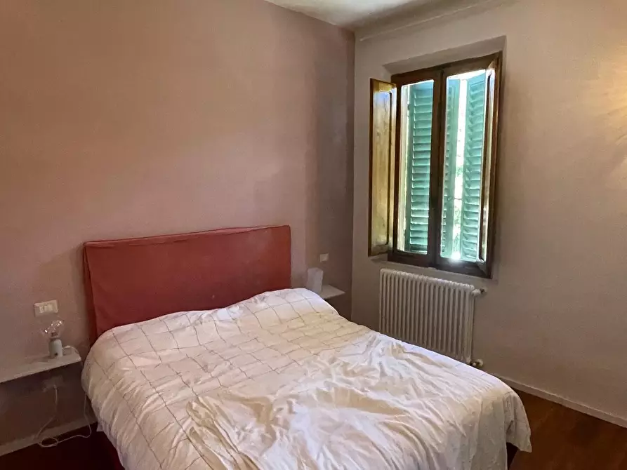 Immagine 16 di Appartamento in vendita  a Siena