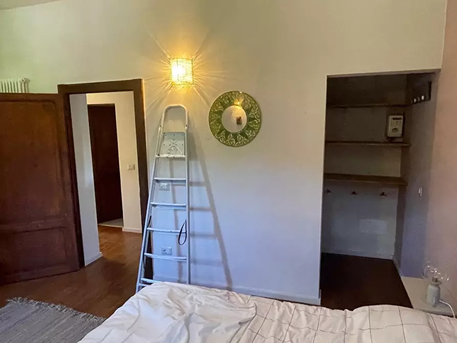 Immagine 19 di Appartamento in vendita  a Siena