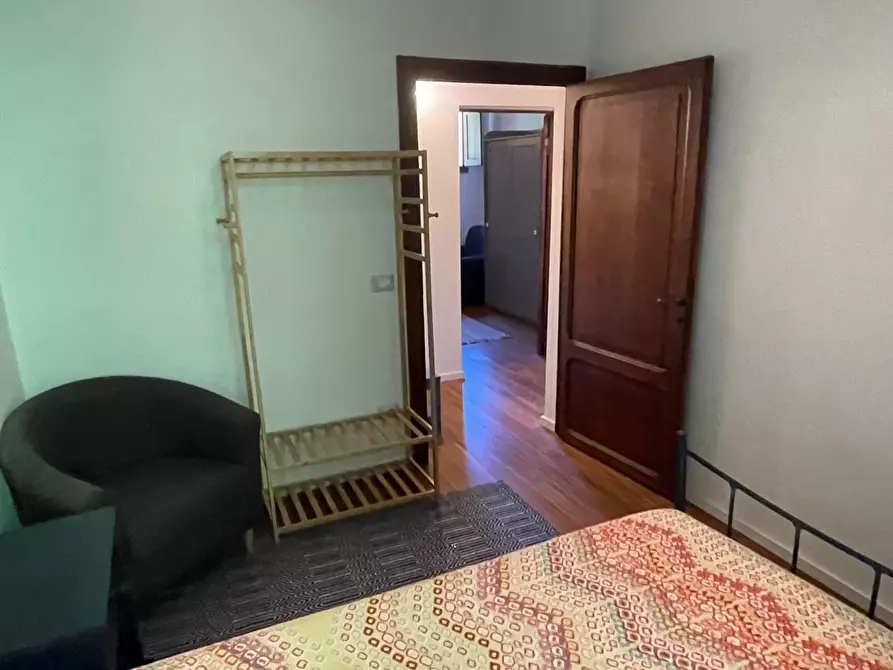 Immagine 22 di Appartamento in vendita  a Siena