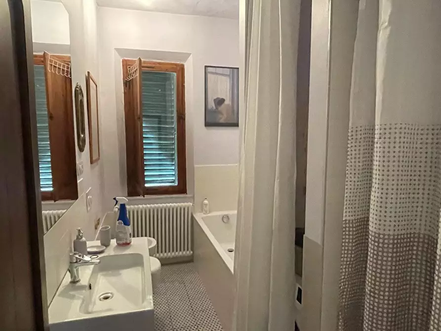 Immagine 27 di Appartamento in vendita  a Siena