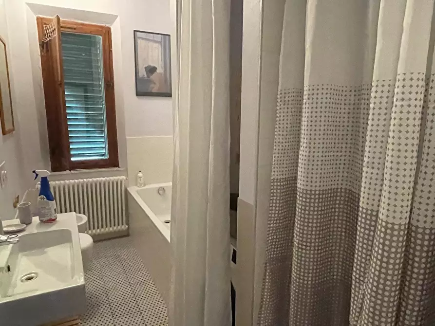 Immagine 28 di Appartamento in vendita  a Siena