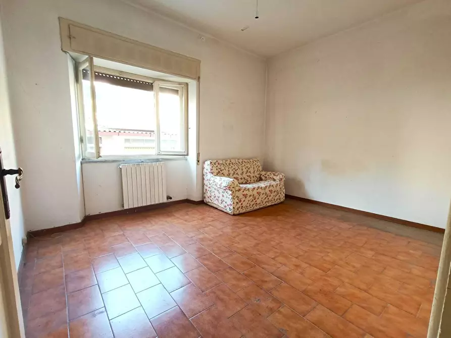 Immagine 13 di Appartamento in vendita  a Massa