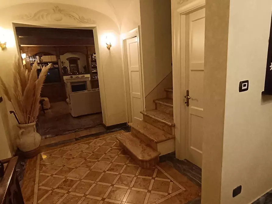 Immagine 9 di Villa in vendita  a Empoli