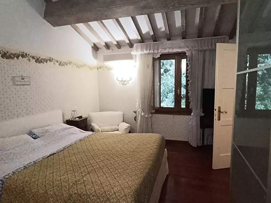 Immagine 27 di Villa in vendita  a Empoli