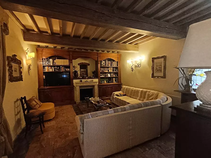 Immagine 19 di Villa in vendita  a Empoli