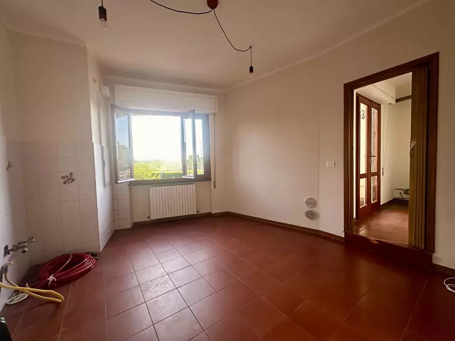 Immagine 5 di Appartamento in affitto  a Lucca