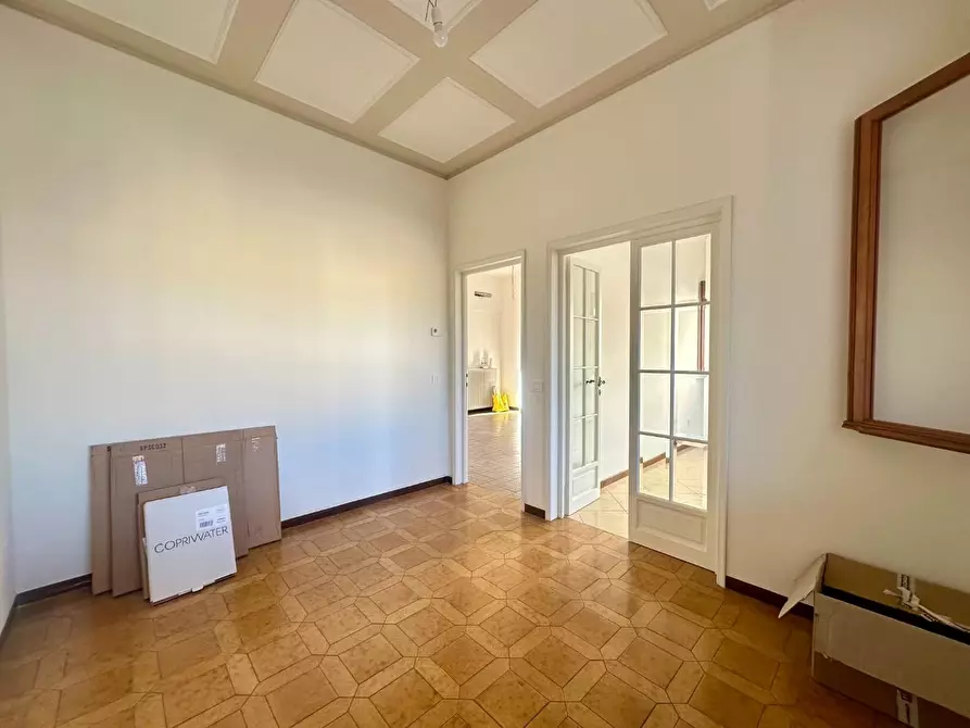 Immagine 4 di Casa bifamiliare in affitto  a Lucca