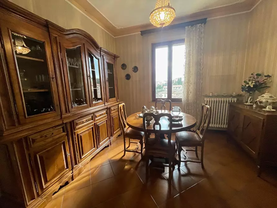 Immagine 3 di Appartamento in vendita  a Siena