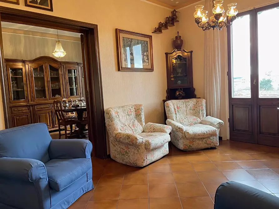 Immagine 12 di Appartamento in vendita  a Siena