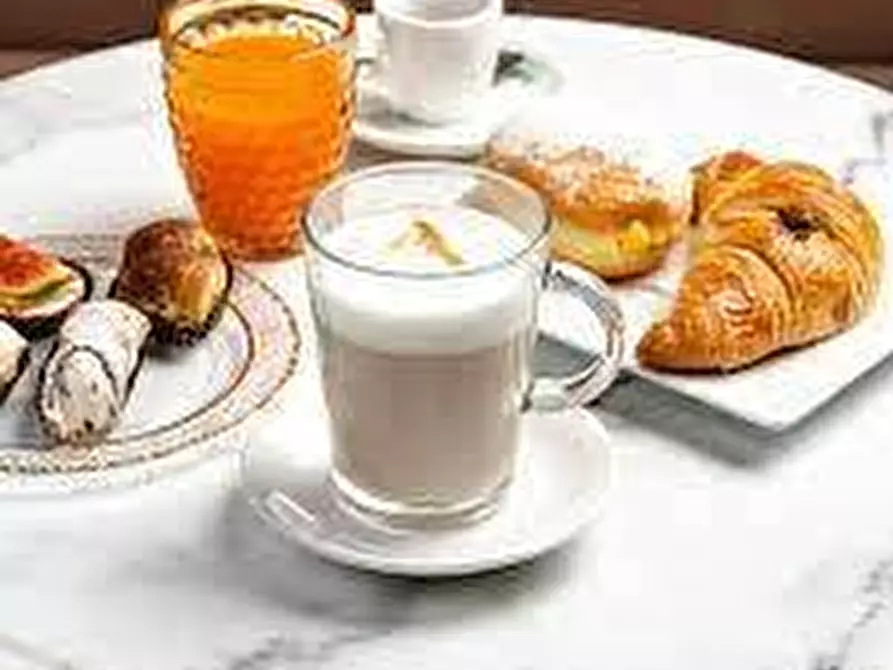 Immagine 4 di Bar / Ristorante in vendita  a Pisa