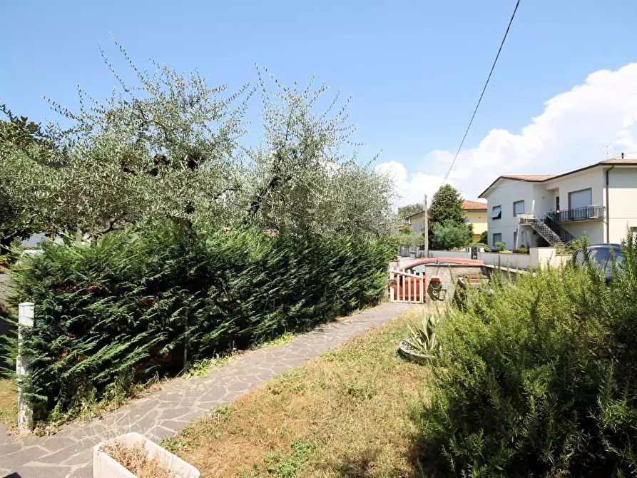 Immagine 16 di Appartamento in vendita  a Capannori