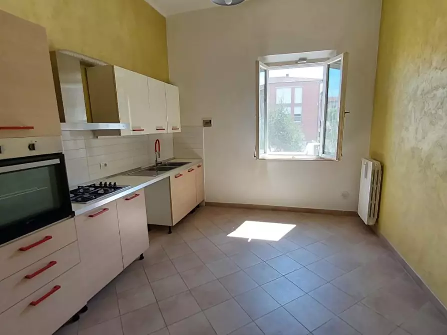 Immagine 1 di Appartamento in vendita  a Pontedera