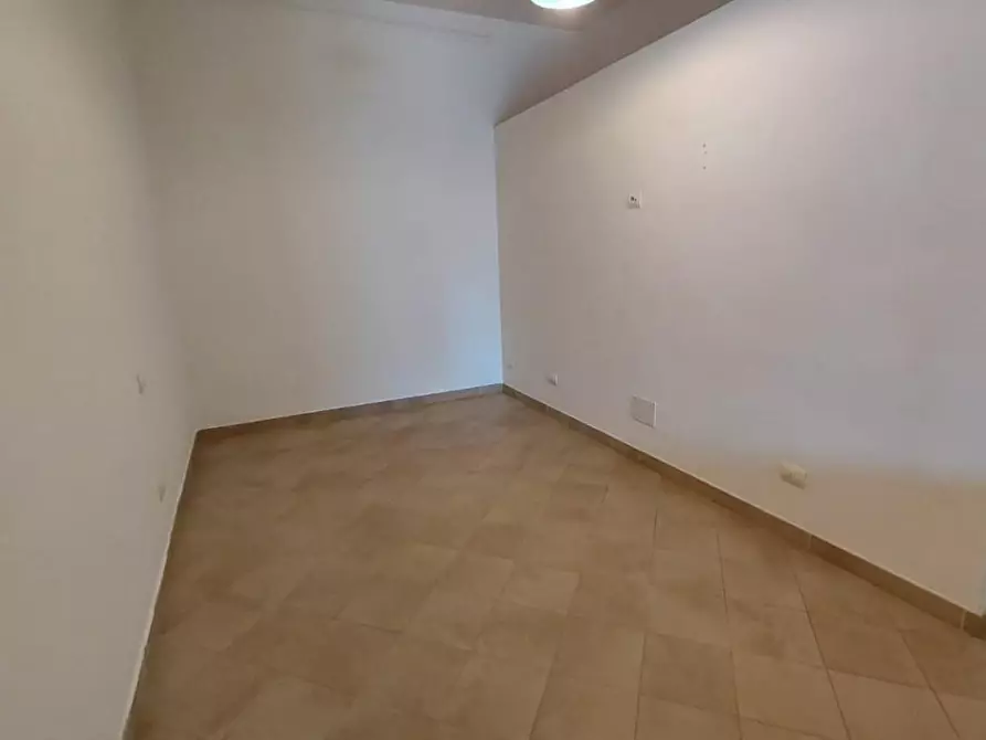 Immagine 6 di Appartamento in vendita  a Pontedera