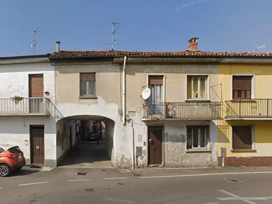 Immagine 2 di Appartamento in vendita  a Gambolo'