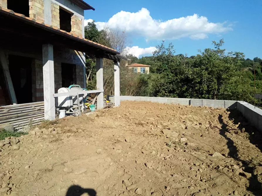 Immagine 9 di Villa in vendita  a Scansano