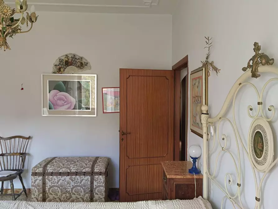 Immagine 43 di Appartamento in vendita  a Siena