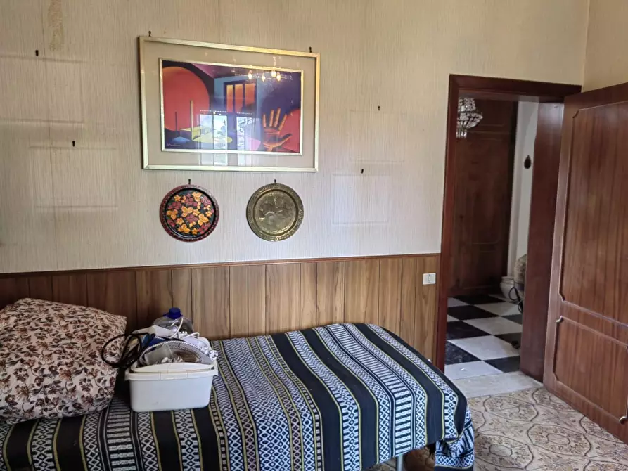 Immagine 46 di Appartamento in vendita  a Siena