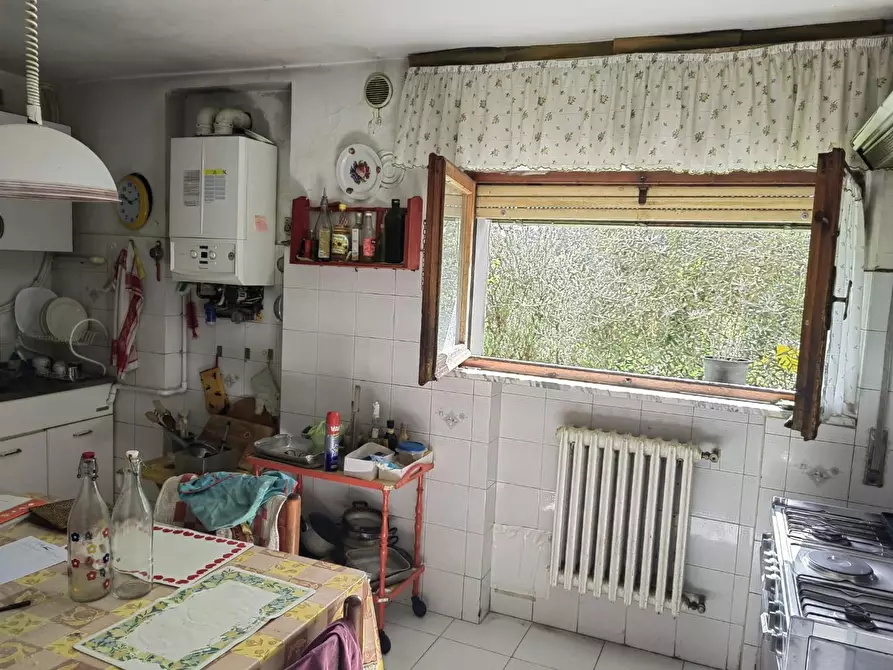 Immagine 14 di Appartamento in vendita  a Siena