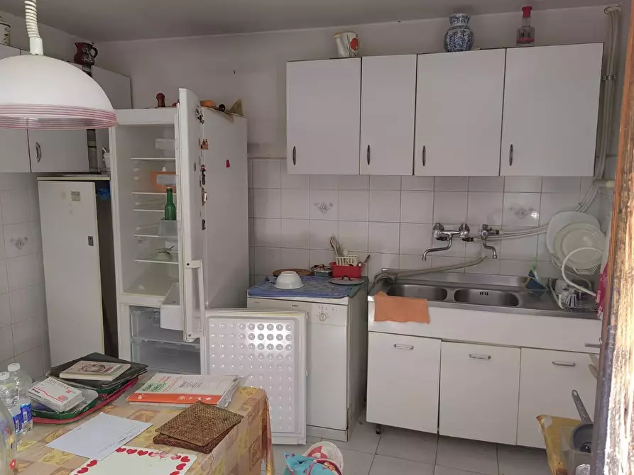 Immagine 22 di Appartamento in vendita  a Siena