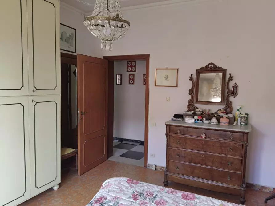 Immagine 41 di Appartamento in vendita  a Siena