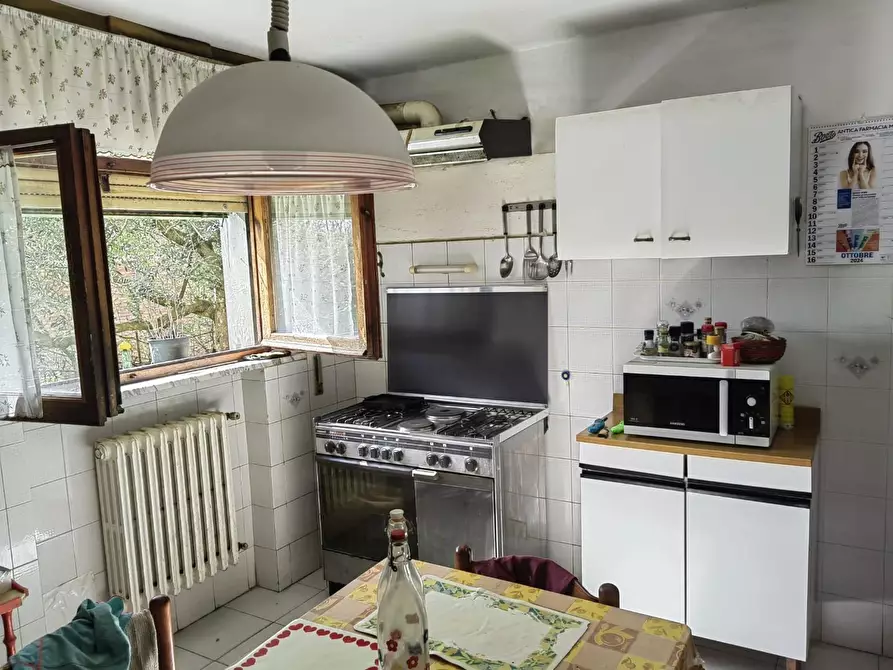 Immagine 38 di Appartamento in vendita  a Siena