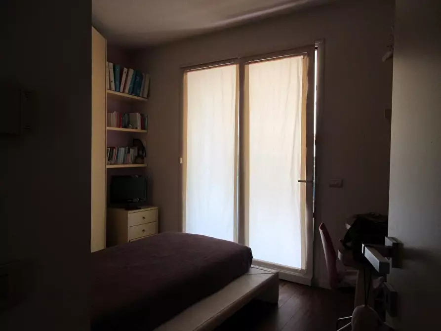 Immagine 11 di Villa in vendita  a Capraia E Limite