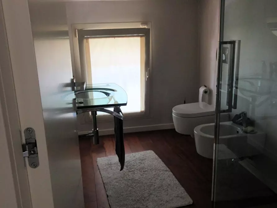 Immagine 16 di Villa in vendita  a Capraia E Limite