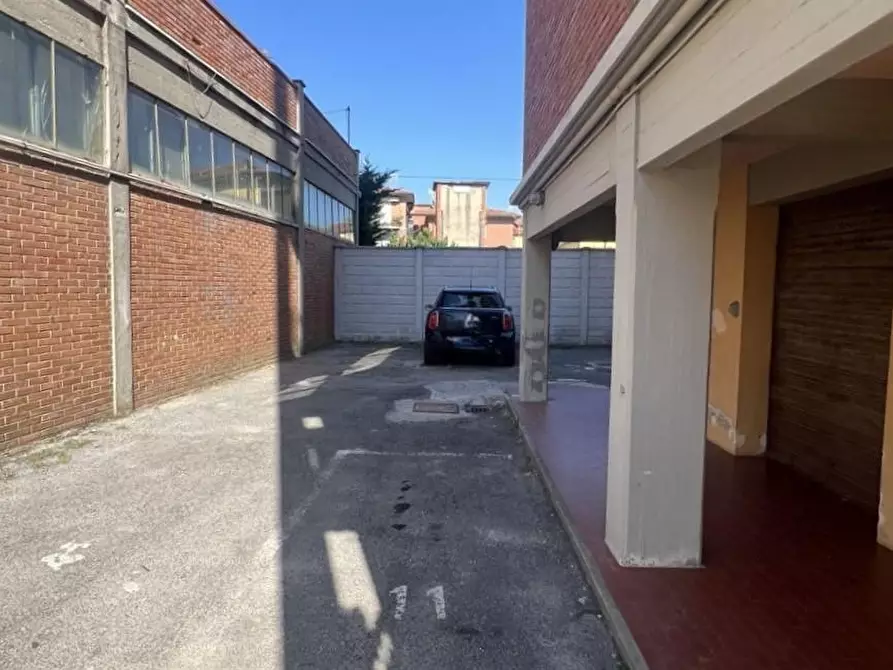 Immagine 19 di Appartamento in vendita  a Cascina