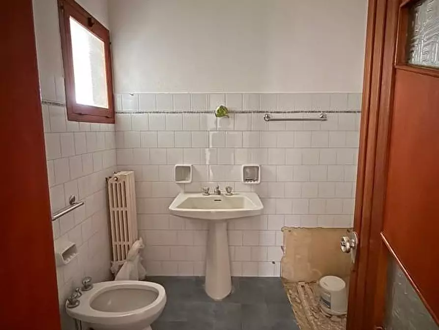 Immagine 11 di Appartamento in vendita  a Miggiano