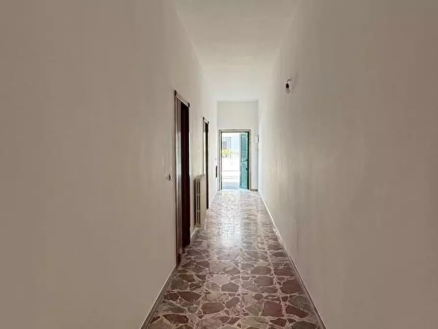 Immagine 7 di Appartamento in vendita  a Miggiano