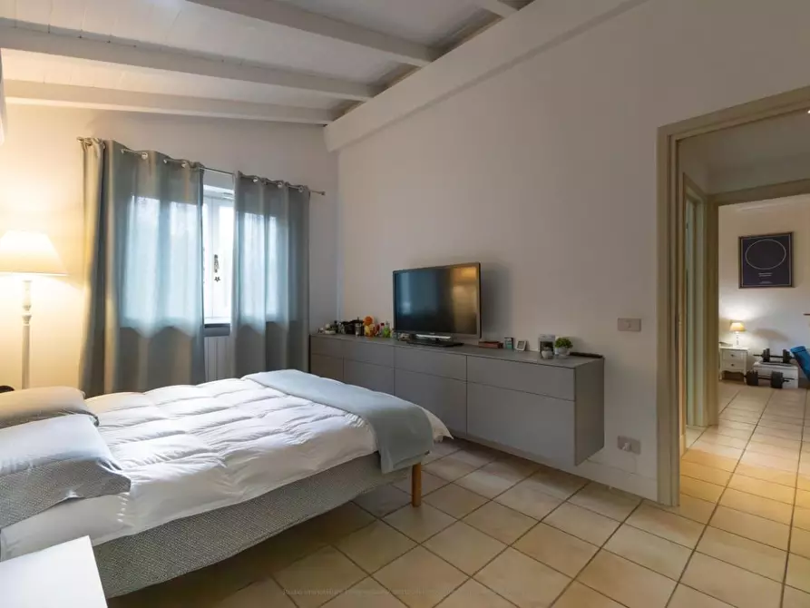 Immagine 64 di Villa in vendita  a Viareggio