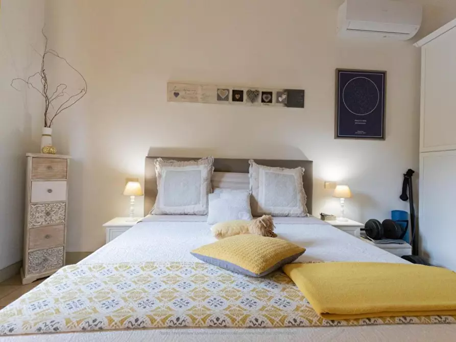 Immagine 52 di Villa in vendita  a Viareggio