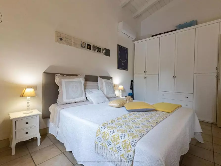 Immagine 54 di Villa in vendita  a Viareggio