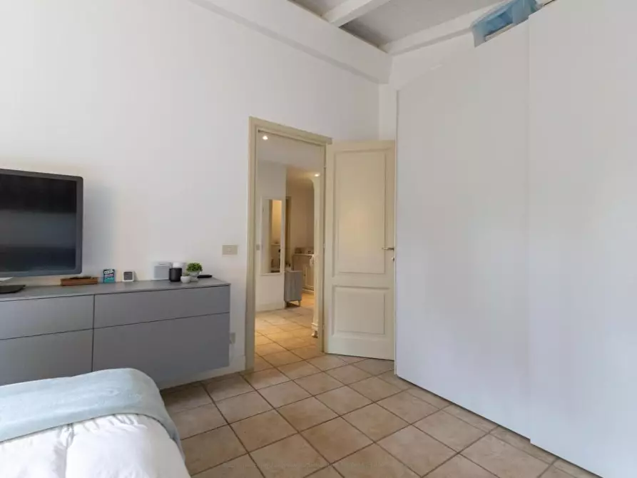 Immagine 66 di Villa in vendita  a Viareggio