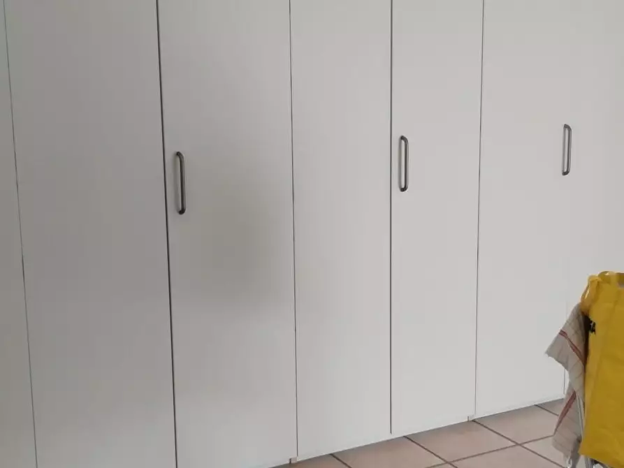 Immagine 11 di Appartamento in vendita  a Massa