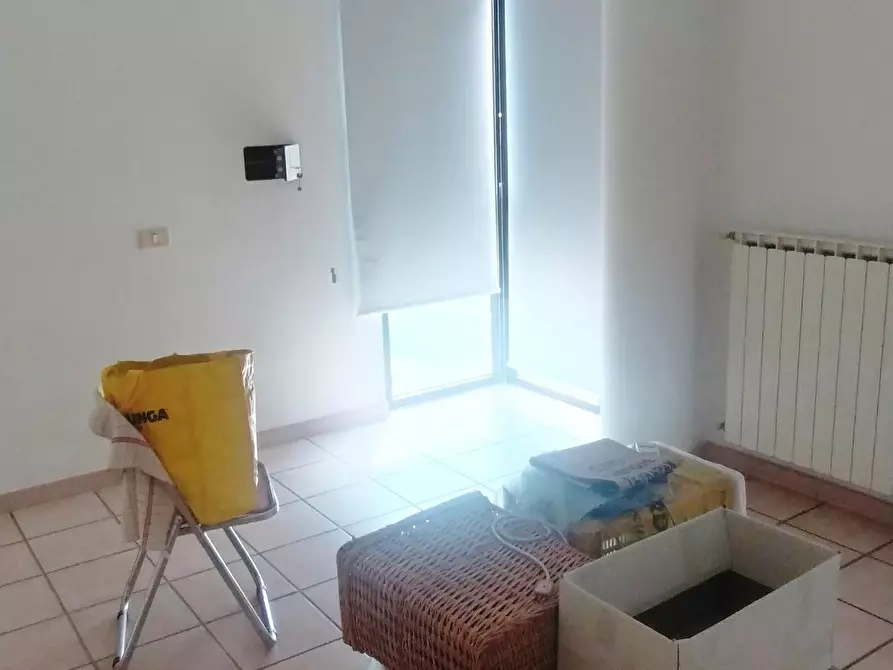 Immagine 17 di Appartamento in vendita  a Massa