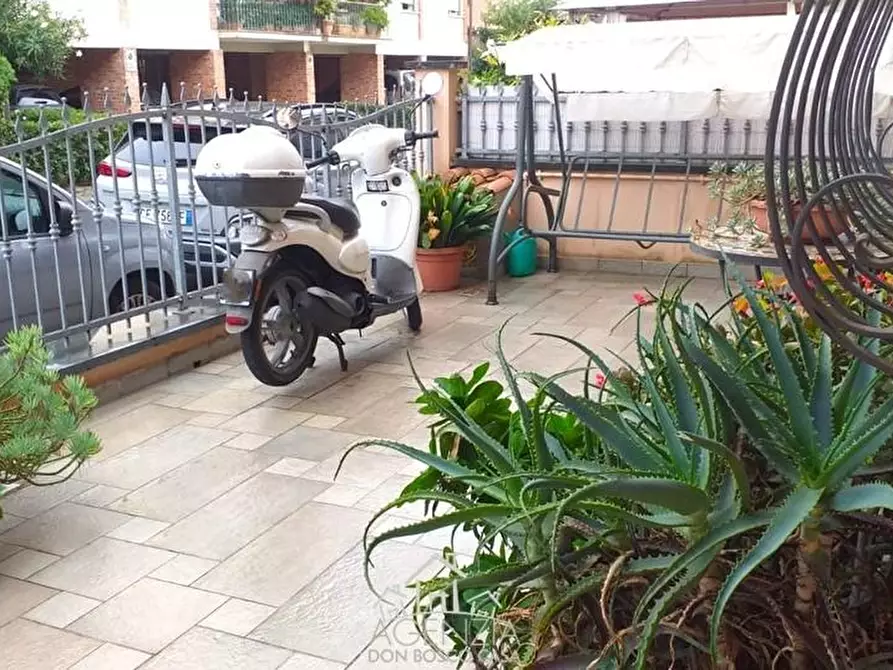 Immagine 10 di Villetta a schiera in vendita  a Viareggio