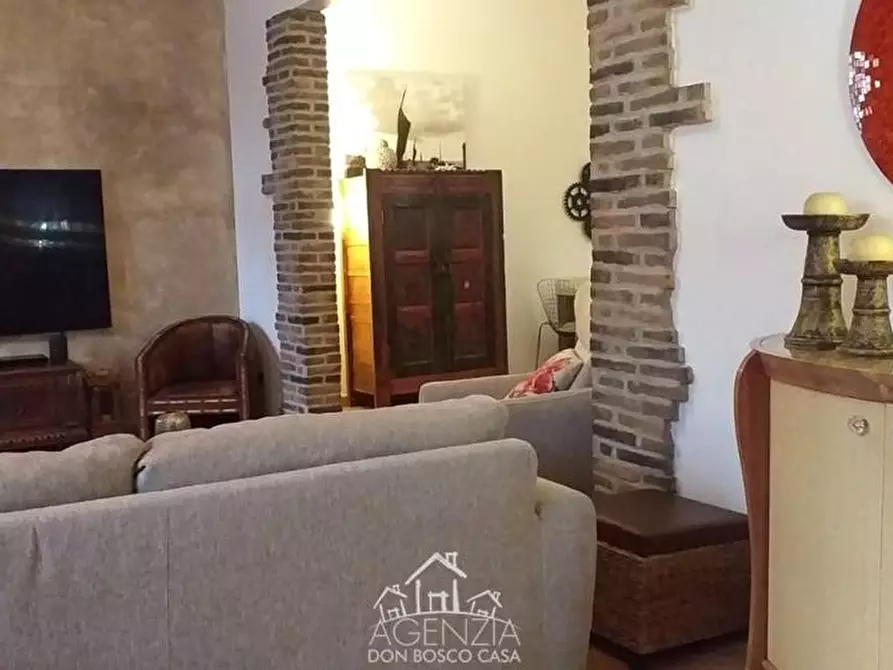 Immagine 4 di Villetta a schiera in vendita  a Viareggio